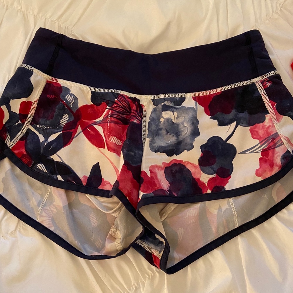 Lululemon floral printed speed up short size 2